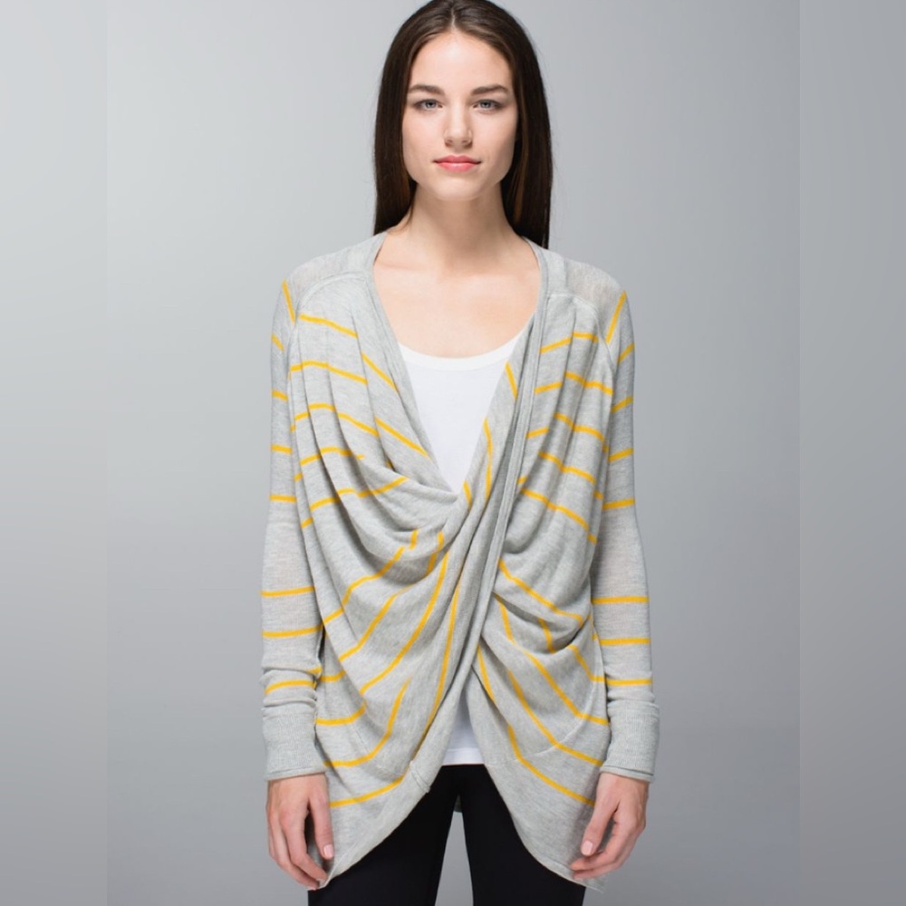 Lululemon Twist & Wrap Yellow Stripe Sweater 6 NWOT